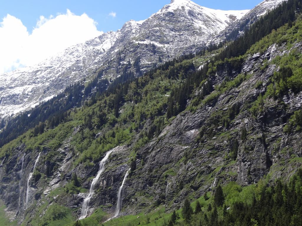 Hotel Evianquelle Bad Gastein Bagian luar foto